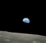 "Earthrise"

Photography by William Anders

courtesy
National Aeronautics and Space Administration

Apollo 8 lunar mission

Tuesday December 24, 2968